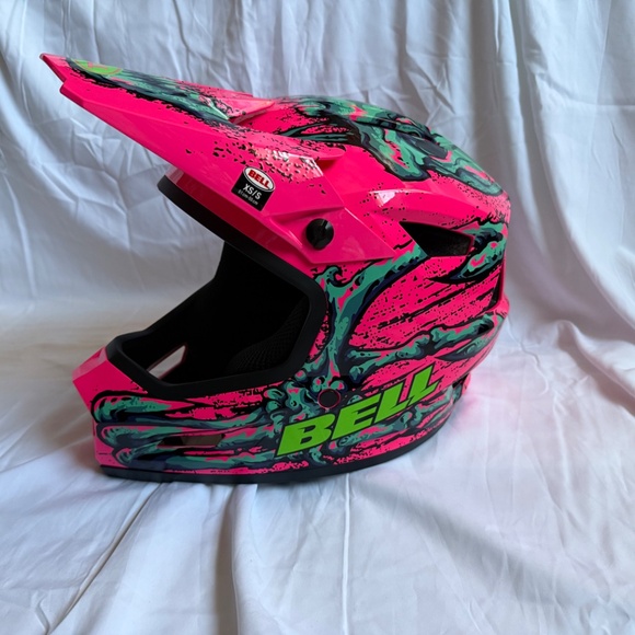 Bell Sanction 2 Dlx MIPS XS Small mtb BMX downhill helmet Brand New Fist gloves - Picture 5 of 5